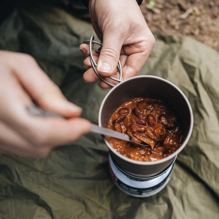 Alton Goods Single Wall Titanium Cup full of baked beans
