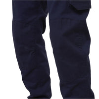 Close up of reinforced knees on Hard Yakka Toughmaxx Pants in Navy