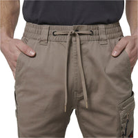 Close up of Hard Yakka Toughmaxx Mid Shorts in Desert