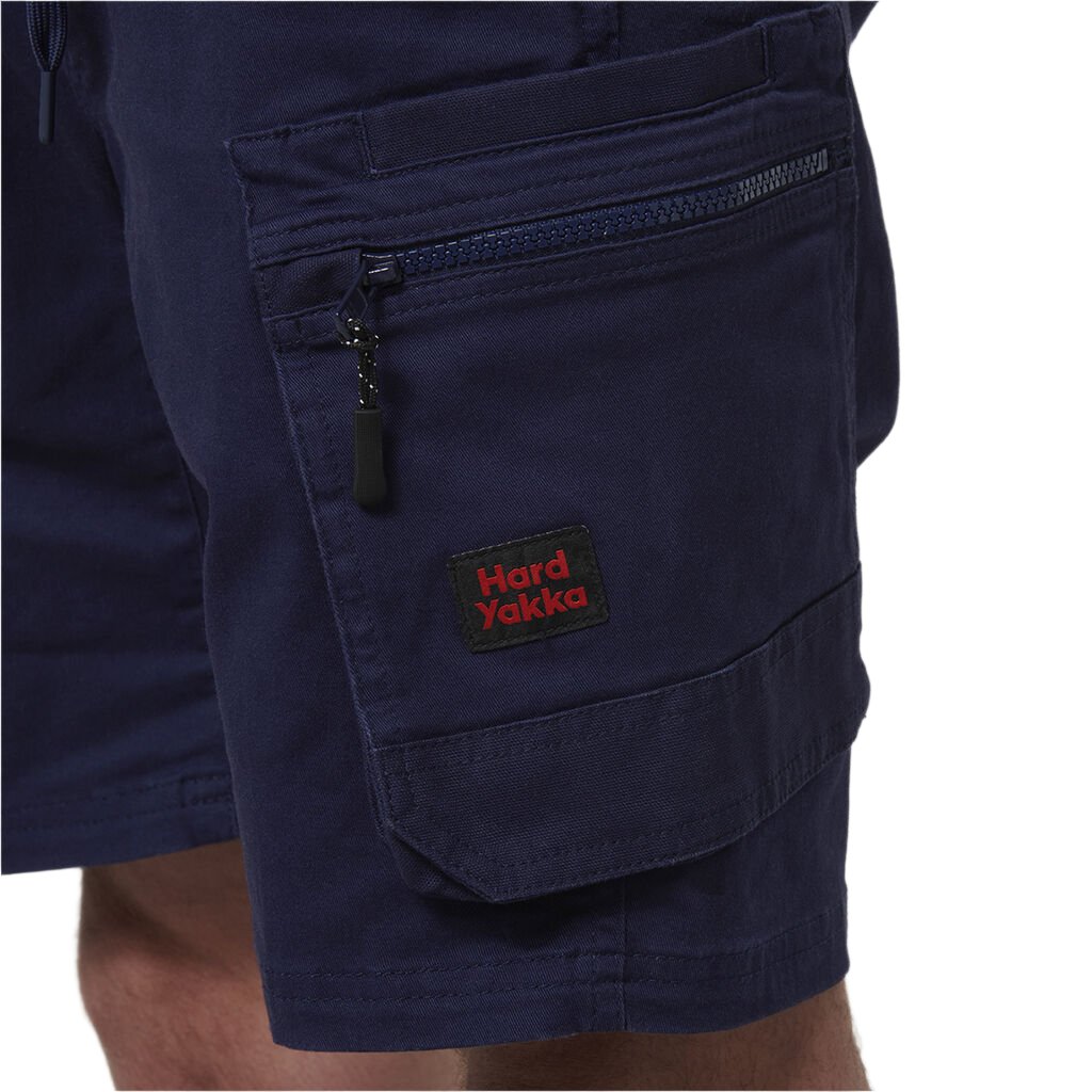 Close up of zip pocket on Hard Yakka Toughmaxx Mid Shorts