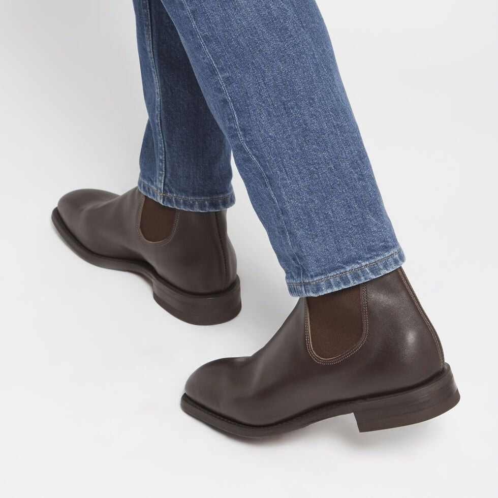 R.M.Williams Dynamic Flex Craftsman Boots in Chestnut being worn with blue jeans