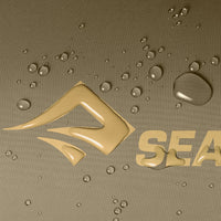 Water beading on material