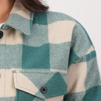 Close up of Swanndri Womens Harbourage Lite Jacket in Pine