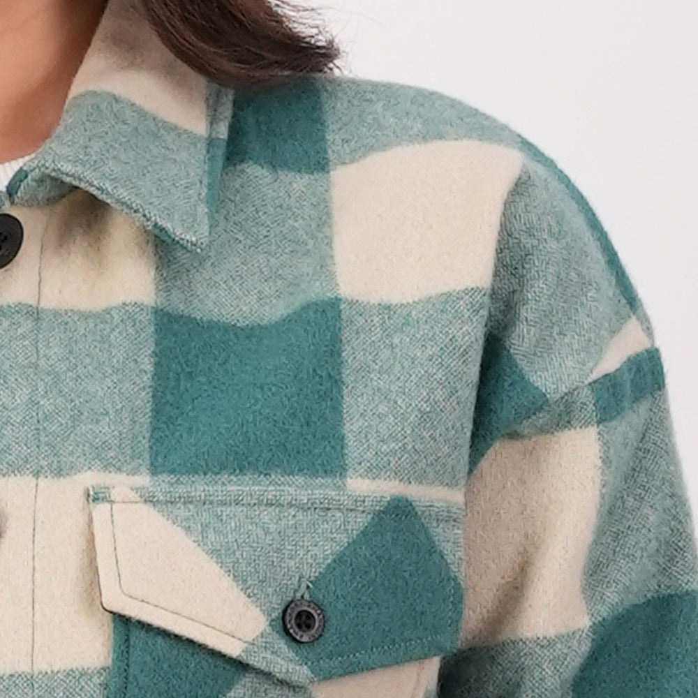 Close up of Swanndri Womens Harbourage Lite Jacket in Pine