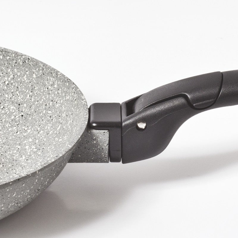Campfire Compact Non-Stick Saucepan with Lid (16cm)