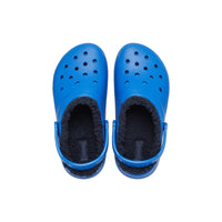 Top down view of Crocs Kids Classic Lined Clogs in Blue Bolt