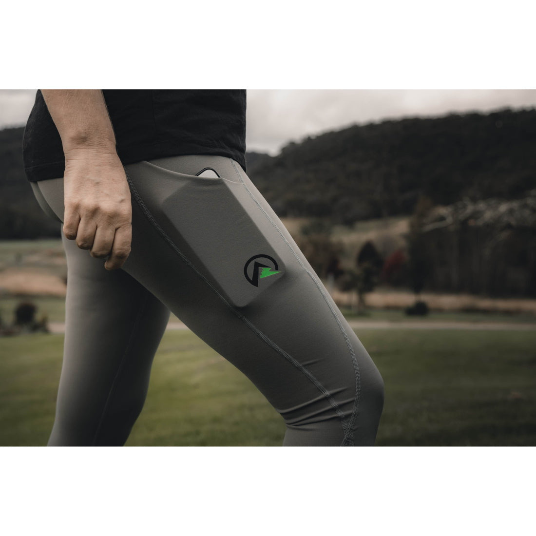 Mobile phone pocket on Ridgeline Womens Infinity Legging