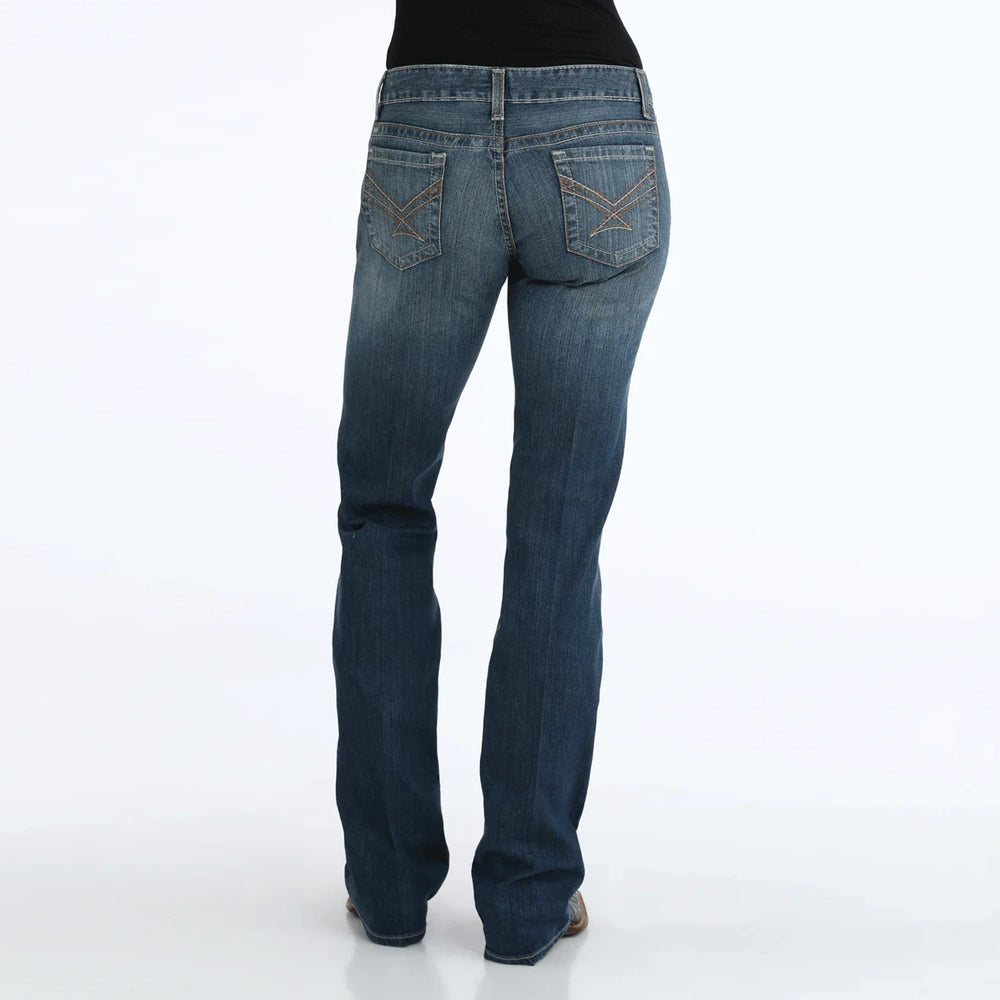 Cinch Womens Ada Mid Rise Relaxed Fit Boot Cut Stretch Jeans