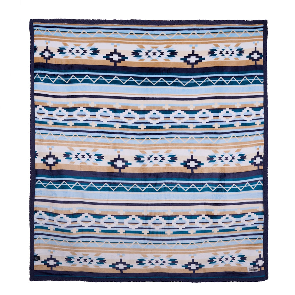 Pure Western Aztec Print Snuggle Rug