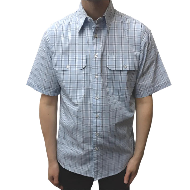 Model wearing Bisley Men's Short Sleeve Medium Check Shirt in Sky Blue