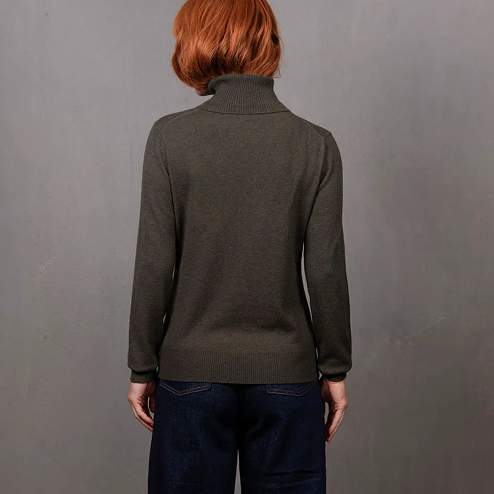 Bridge & Lord Womens Rosie Roll Neck Pullover
