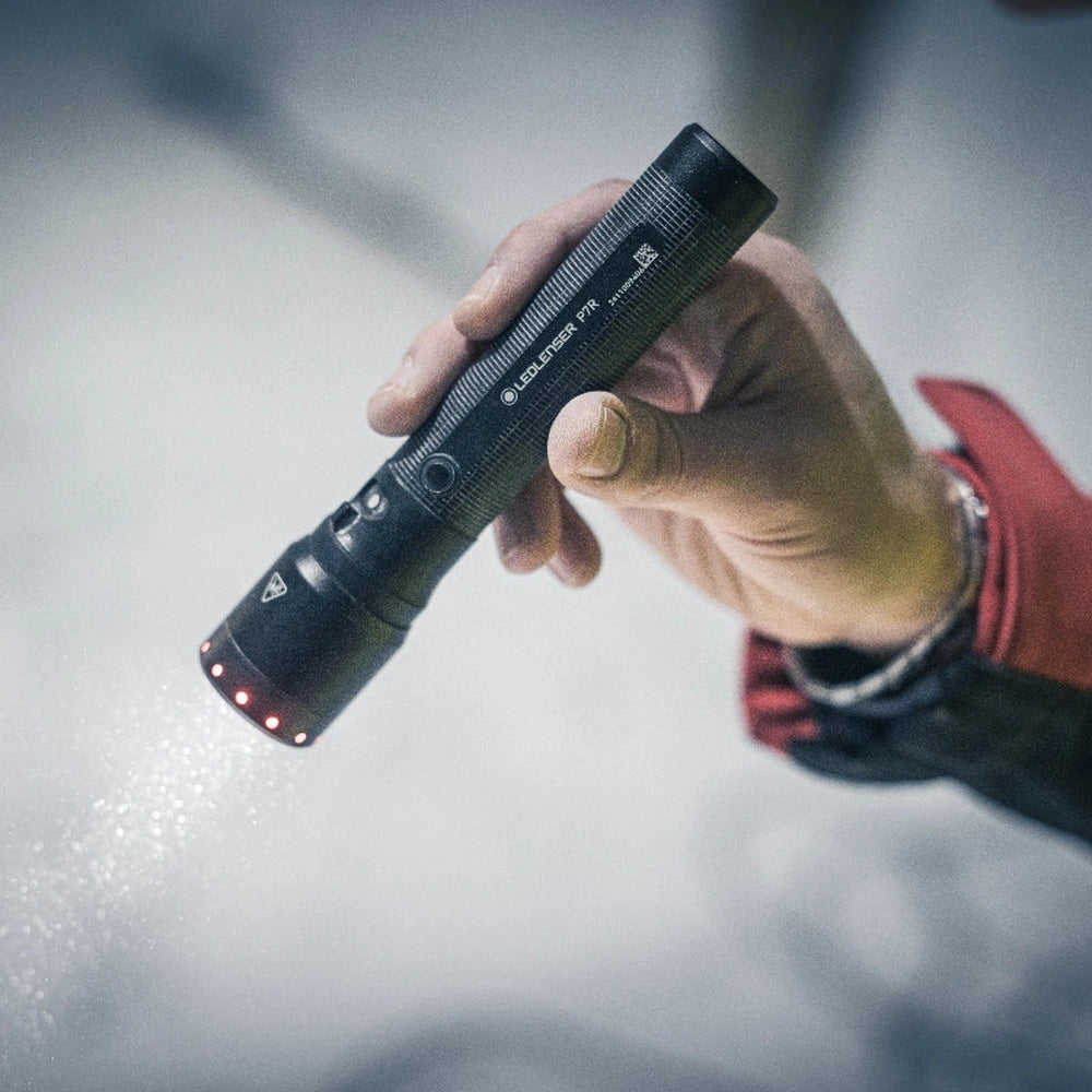 Ledlenser P7R Flashlight 2000lm 320m 80h Rechargeable IP68