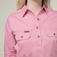 Mustang Womens Signature Closed Front Long Sleeve Shirt