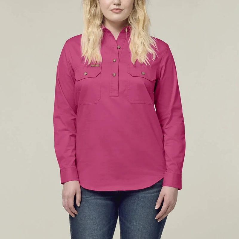 Mustang Womens Signature Closed Front Long Sleeve Shirt