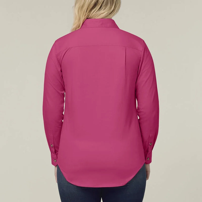Mustang Womens Signature Closed Front Long Sleeve Shirt