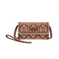 Wrangler® Dakota Whipstitch Wallet Bag